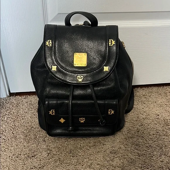 MCM Black Leather Backpack with Gold Details MCM Black Visetos Studded Medium Stark Backpack main image 4
